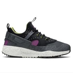 Nike Huarache Utility 'Medium Berry' black grey purple green EUC Men's Size 11